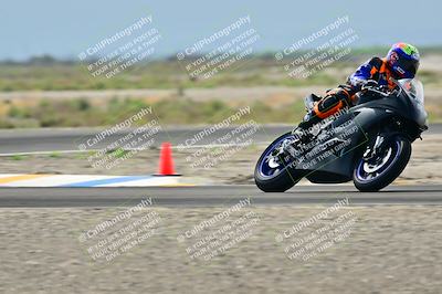 media/Apr-18-2025-TrackDaz (Fri) [[45f5874c44]]/B Group/Session 2 (Turn 7)/